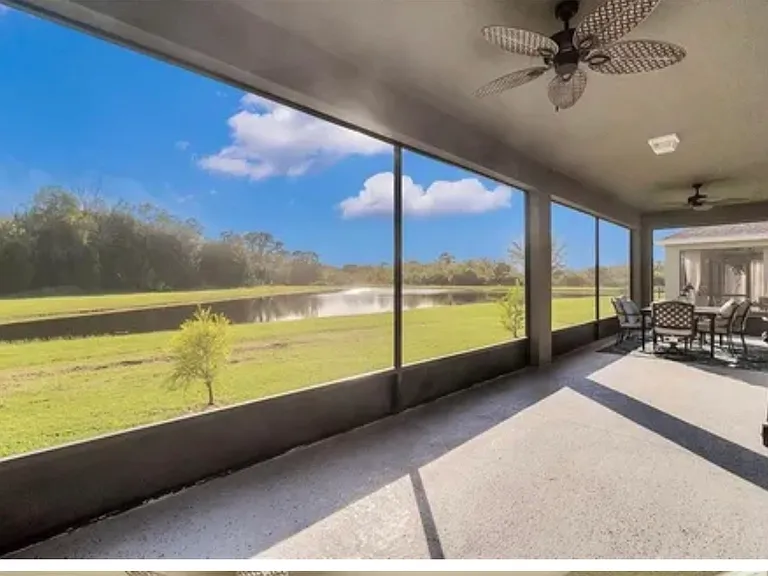 1907 Castleton Dr — Photo 2