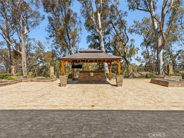 6573 E North View Dr, Anaheim, CA 92807