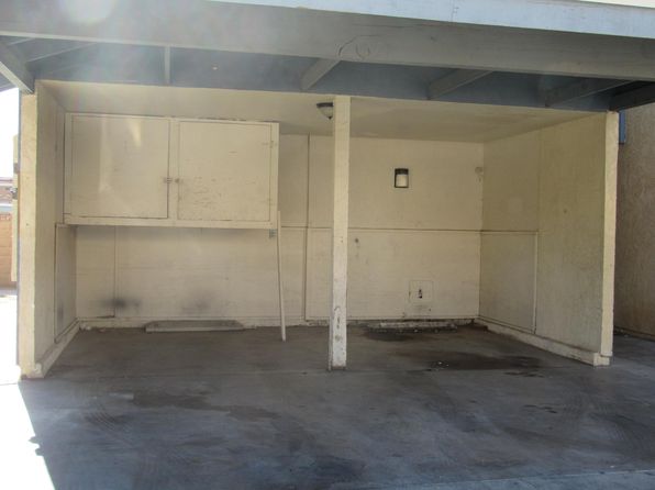 38729 11th St E APT 5, Palmdale, CA 93550