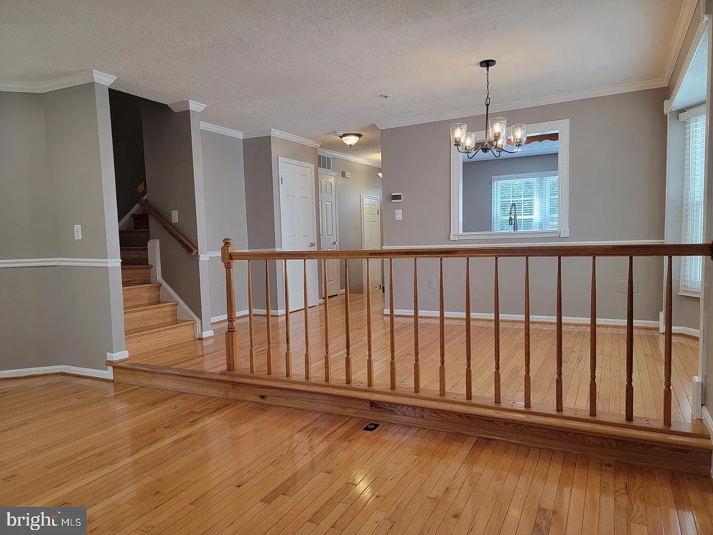 4 bed, 2150 sqft, $3,000 — Photo 4