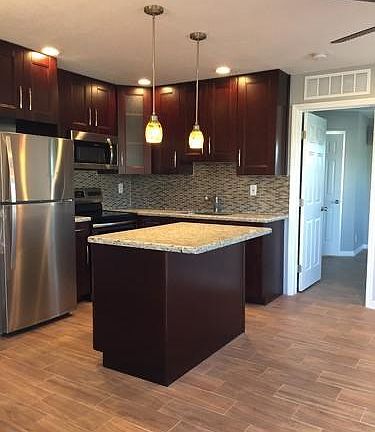 2nd image of 2016 NE 17th Ct APT 14