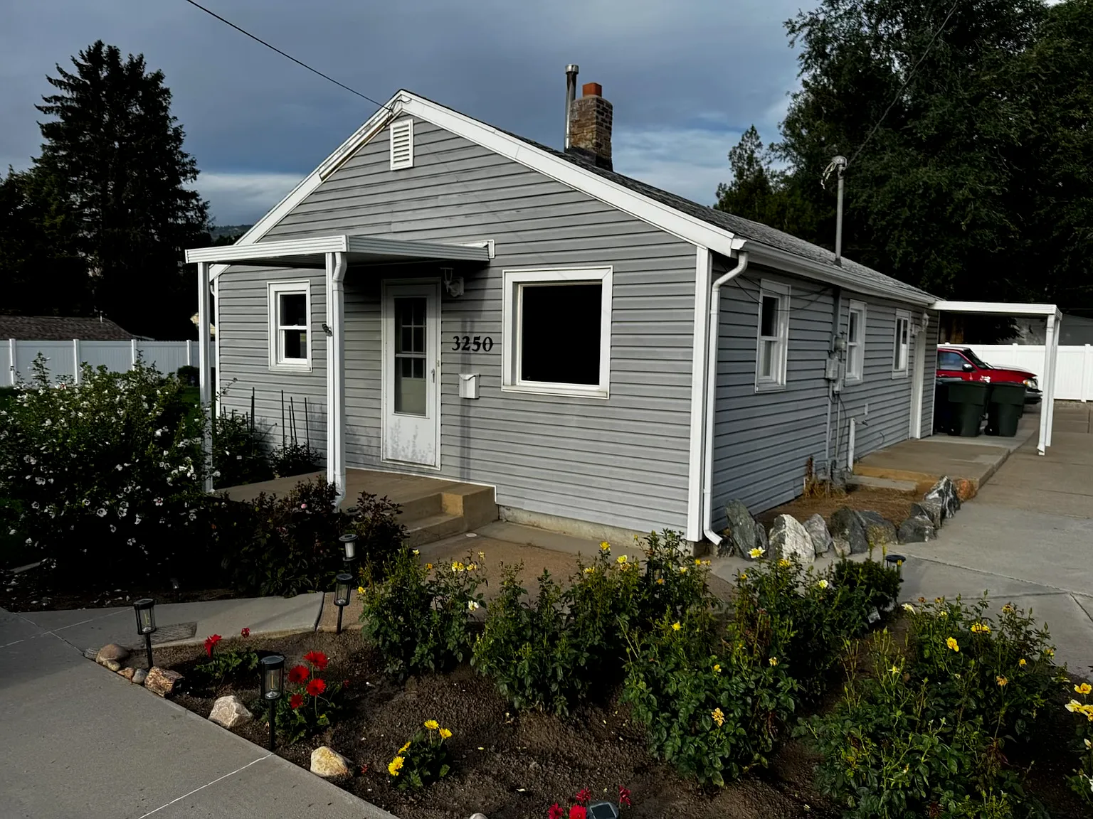 2 bed, 1000 sqft, $1,500 — Photo 2