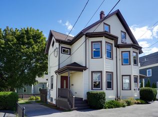 9 Ash St #1, Belmont, MA 02478