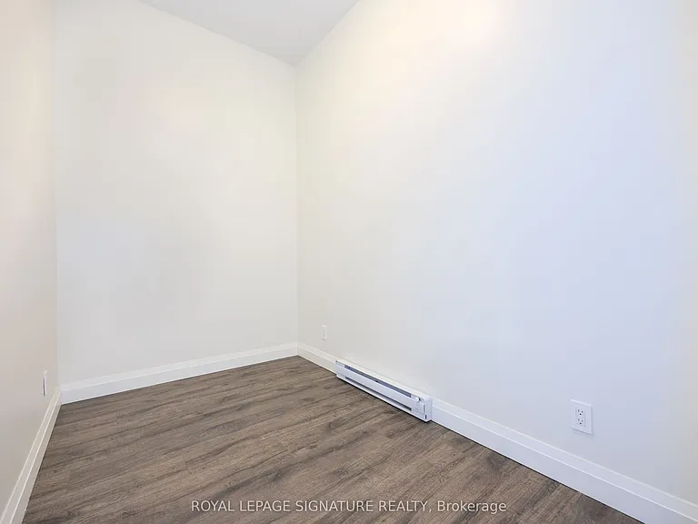 414 Spadina Ave #2 — Photo 8