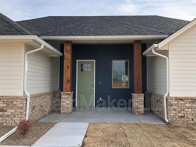 2nd image of 5357 E Maple Rd