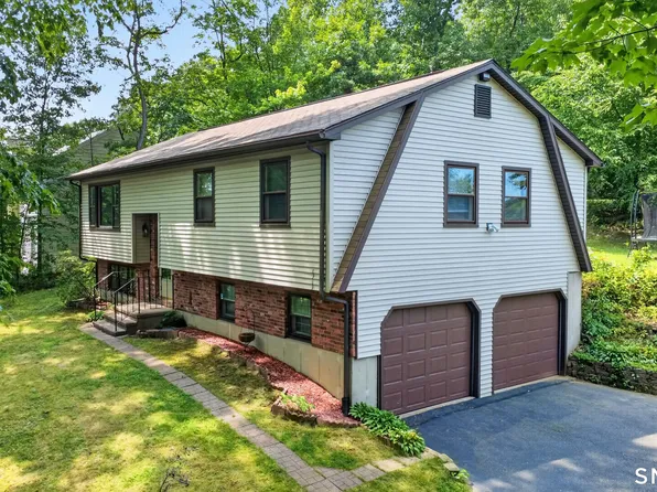 102 Colony Road, Seymour, CT 06483
