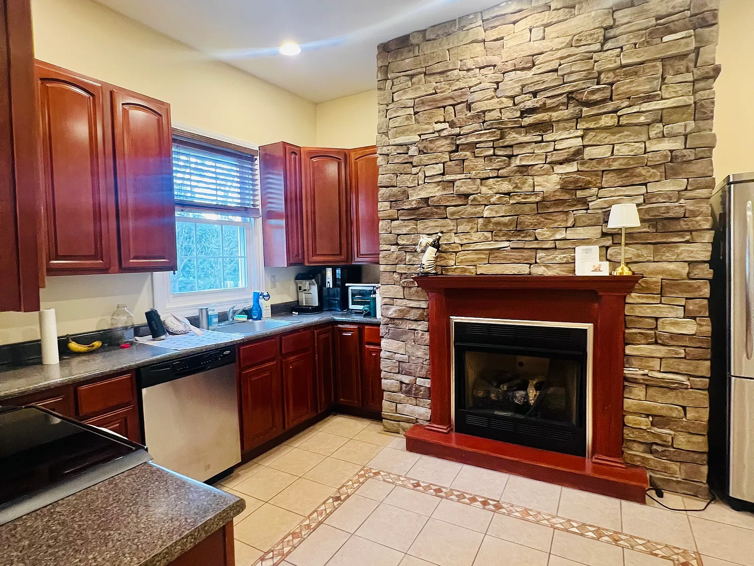 2 bed, $2,900 — Photo 4