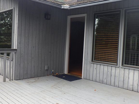 3rd image of 3240 164th Pl SE