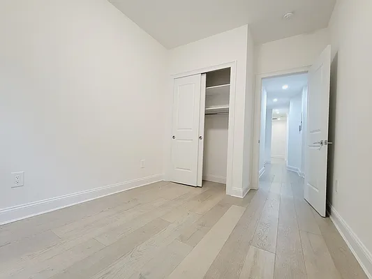 Rented by Compass | media 8