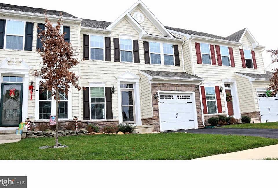 1st image of 146 Margaretta Dr