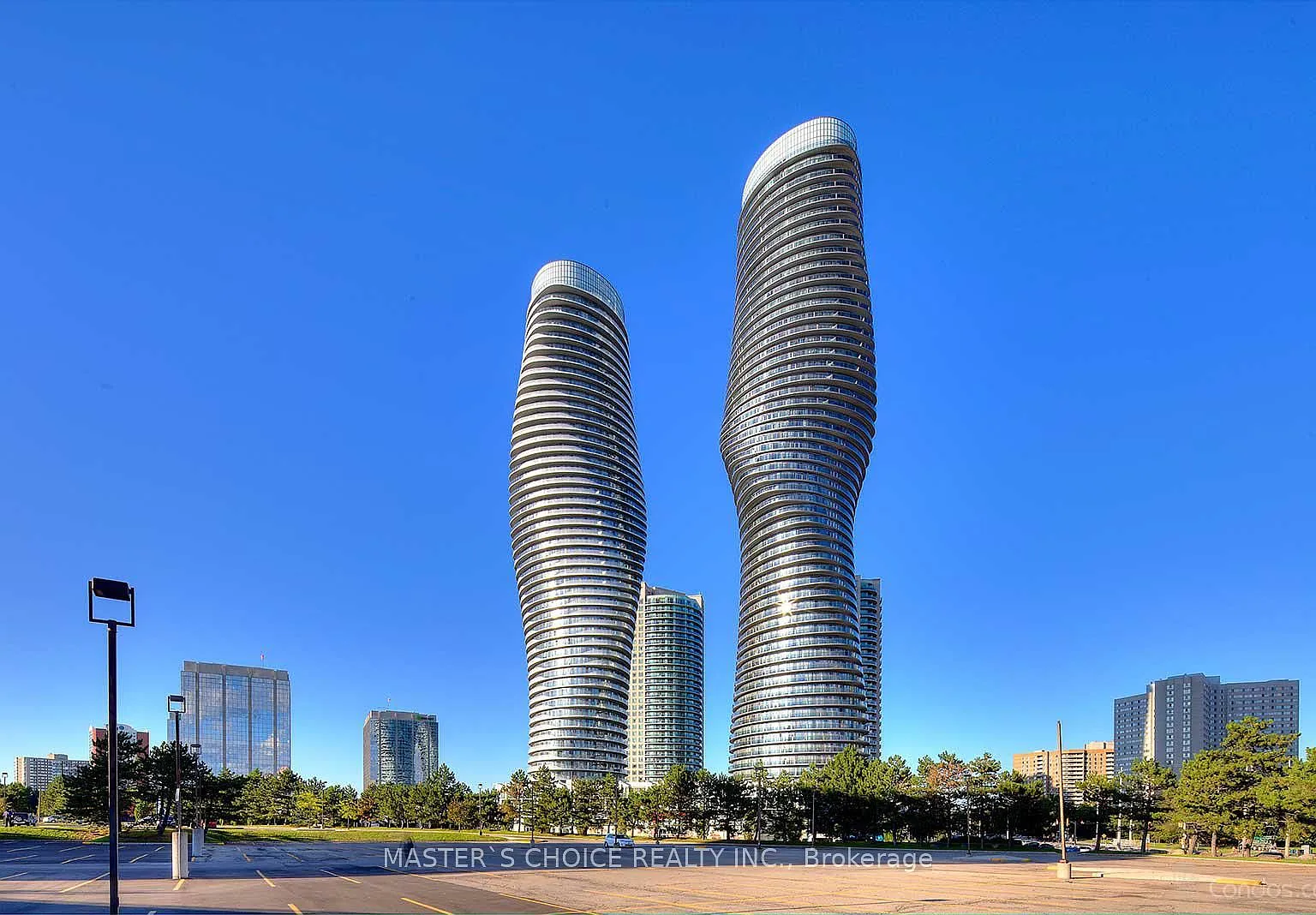 2 bed, $2,800 — Photo 1