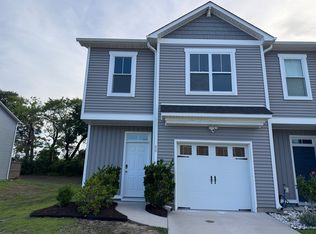 43 Aspen Rd, Hampstead, NC 28443