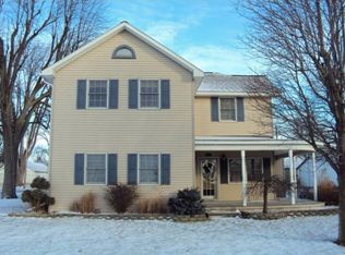 441 Maple St, Helena, OH 43435