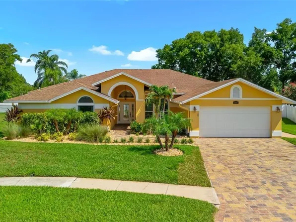 1874 Stable Trl, Palm Harbor, FL 34685