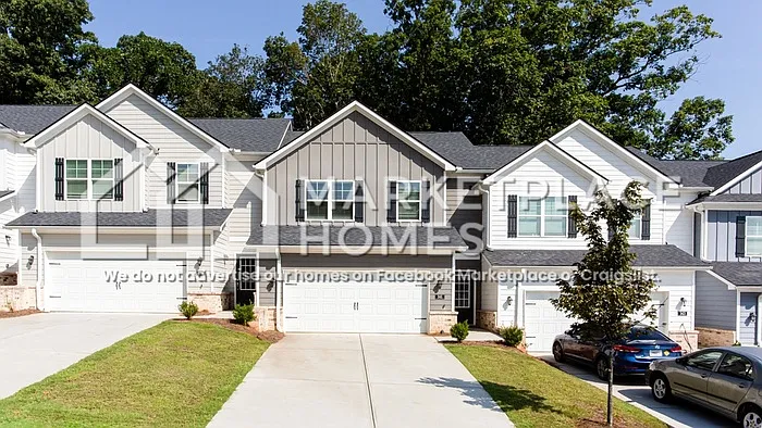 4 bed, 2.5 bath, 1807 sqft, $2,075 — Photo 2