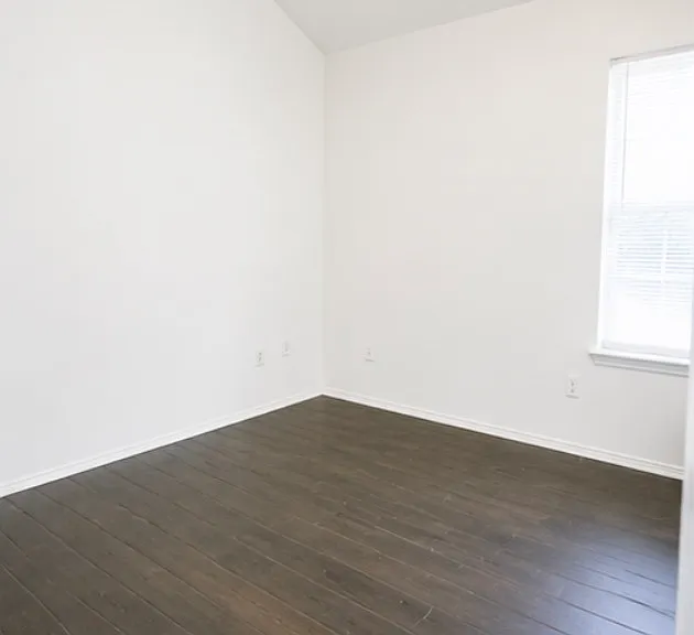 2852 Saint Johns Ave — Photo 13