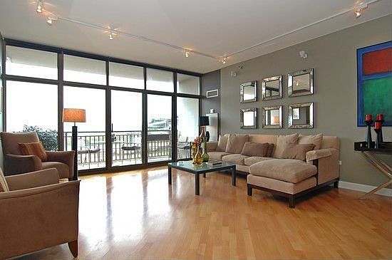 1st image of 1335 S Prairie Ave Unit 602