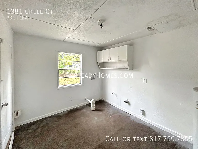 1381 Creel Ct — Photo 11