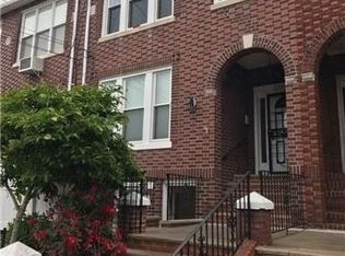 2149 45th St, Astoria, NY 11105