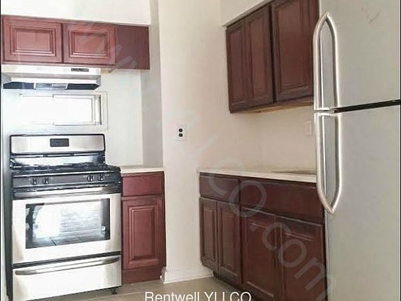 2nd image of 624 N 32nd St #1