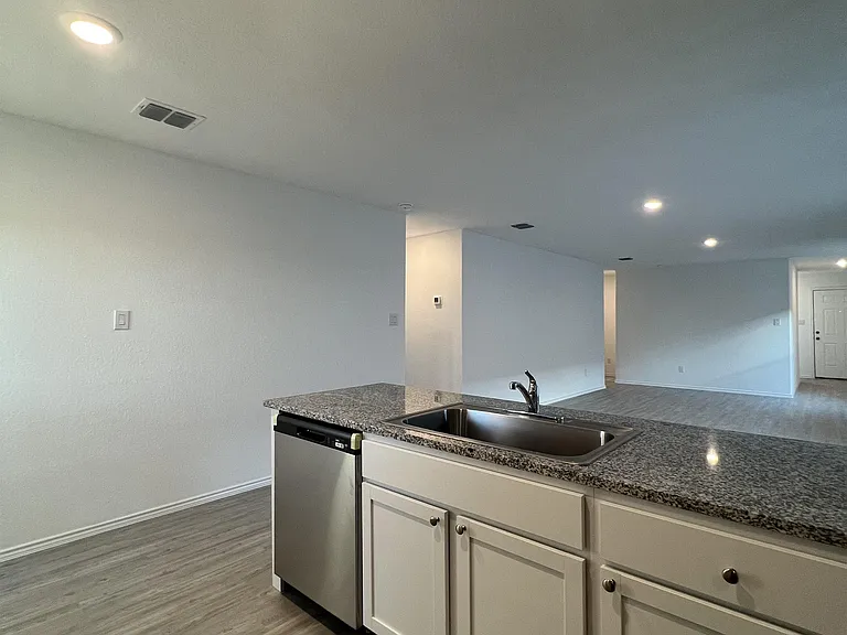 14823 Brandy Bnd — Photo 10