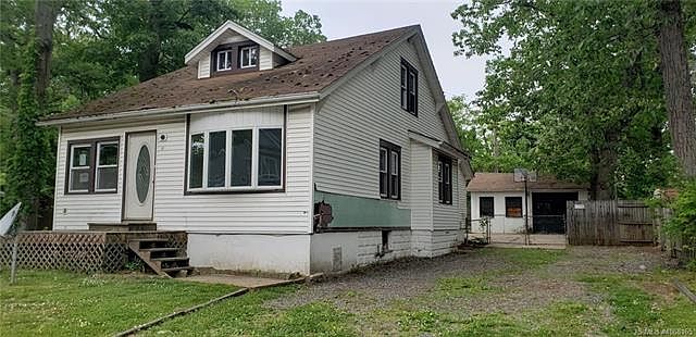 2nd image of 21 Finchley Blvd