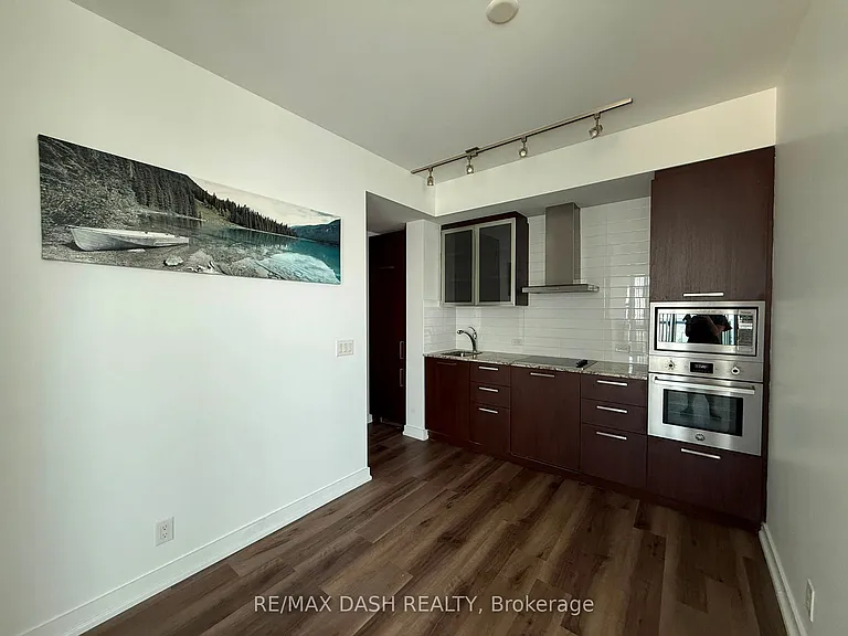 14 York St #4905 — Photo 7