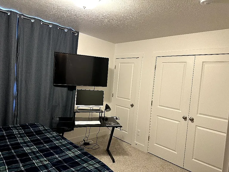355 N 2650 W #4 — Photo 10