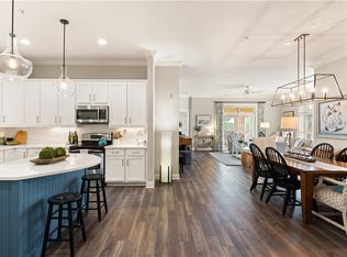 1308 Grand View Dr, Saint Simons Island, GA 31522