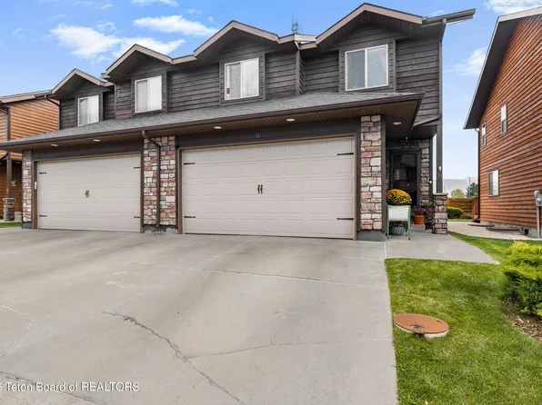 718 Valley Centre Dr #11, Driggs, ID 83422