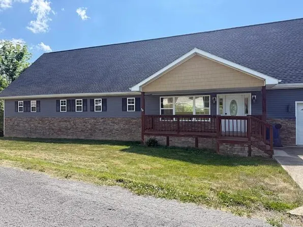 717 S 27th St, Middlesboro, KY 40965