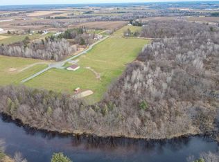 517 High St, Athens, WI 54411