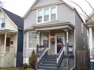 3432 Albany, Chicago, IL 60618