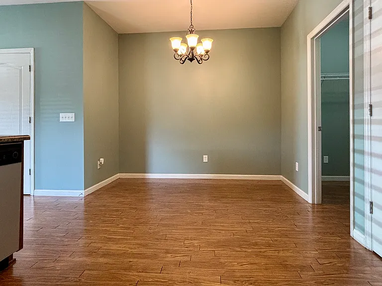 862 West St — Photo 11