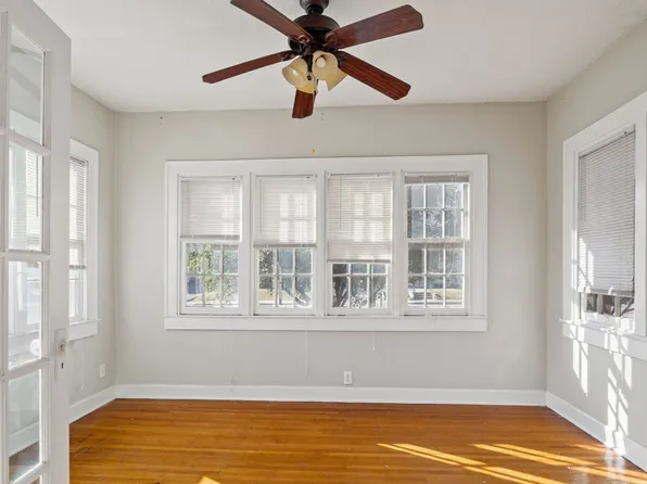 The Reese Apartments, 5750 E Washington St #102, Indianapolis, IN 46219