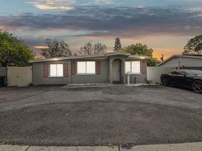 1858 Oregon Ave NE, Saint Petersburg, FL, 33703