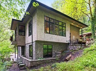 1058 SW Arnold St, Portland, OR 97219