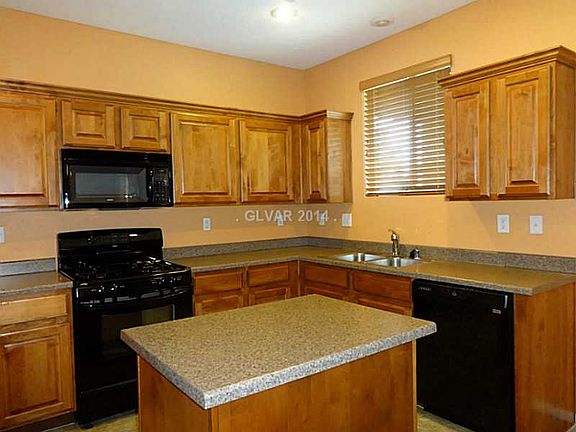 3rd image of 4997 Caprock Canyon Ave
