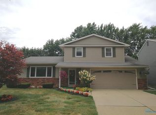 528 Indian Ridge Trl, Rossford, OH 43460