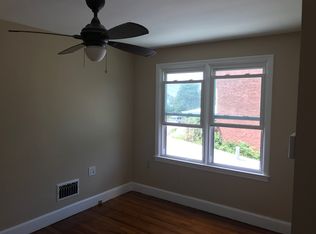 207 W Roberts St, Norristown, PA 19401