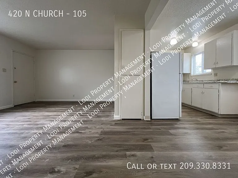 420 N Church St #105 — Photo 12