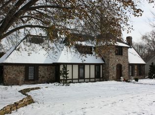 181 E Lauer Ln, Camp Hill, PA 17011