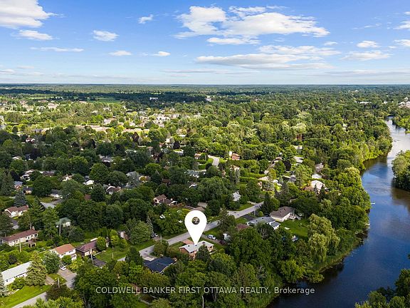 3rd image of 5310 McLean Cres