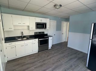 27 Ellen Ave #2L, Chicopee, MA 01013