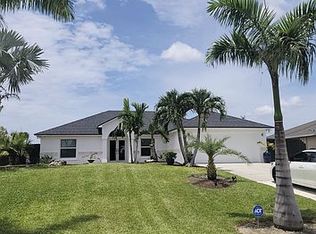 8 NW 12th Pl, Cape Coral, FL 33993