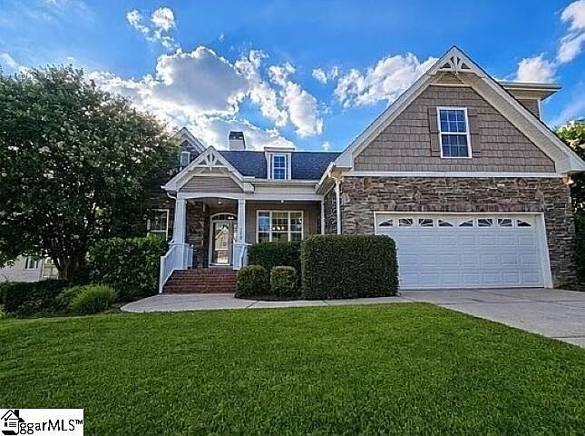 1st image of 212 Medford Dr