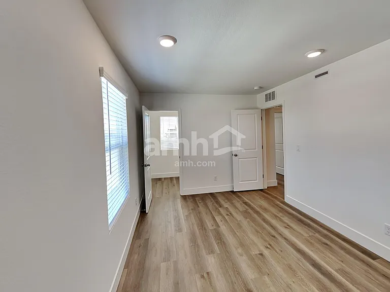 9118 Fiesta Impatiens Ct — Photo 22