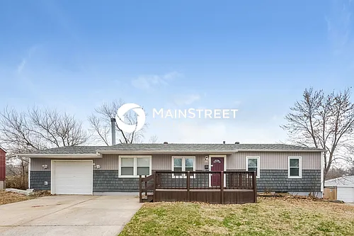 1700 S Trail Ridge Dr Photo 1