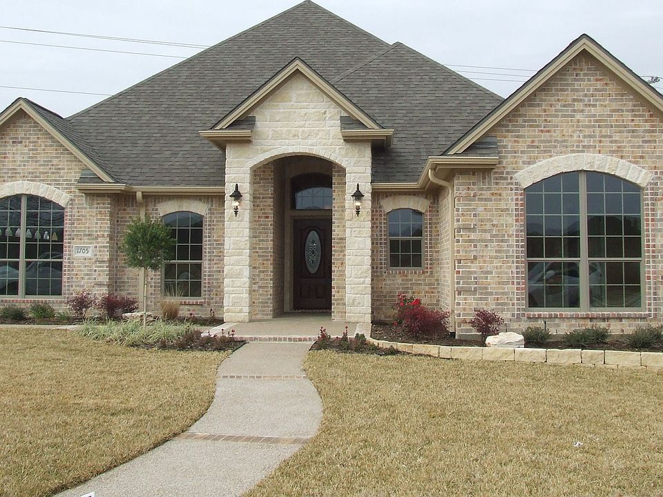 1st image of 1705 Lakeshore (pvt) Ct