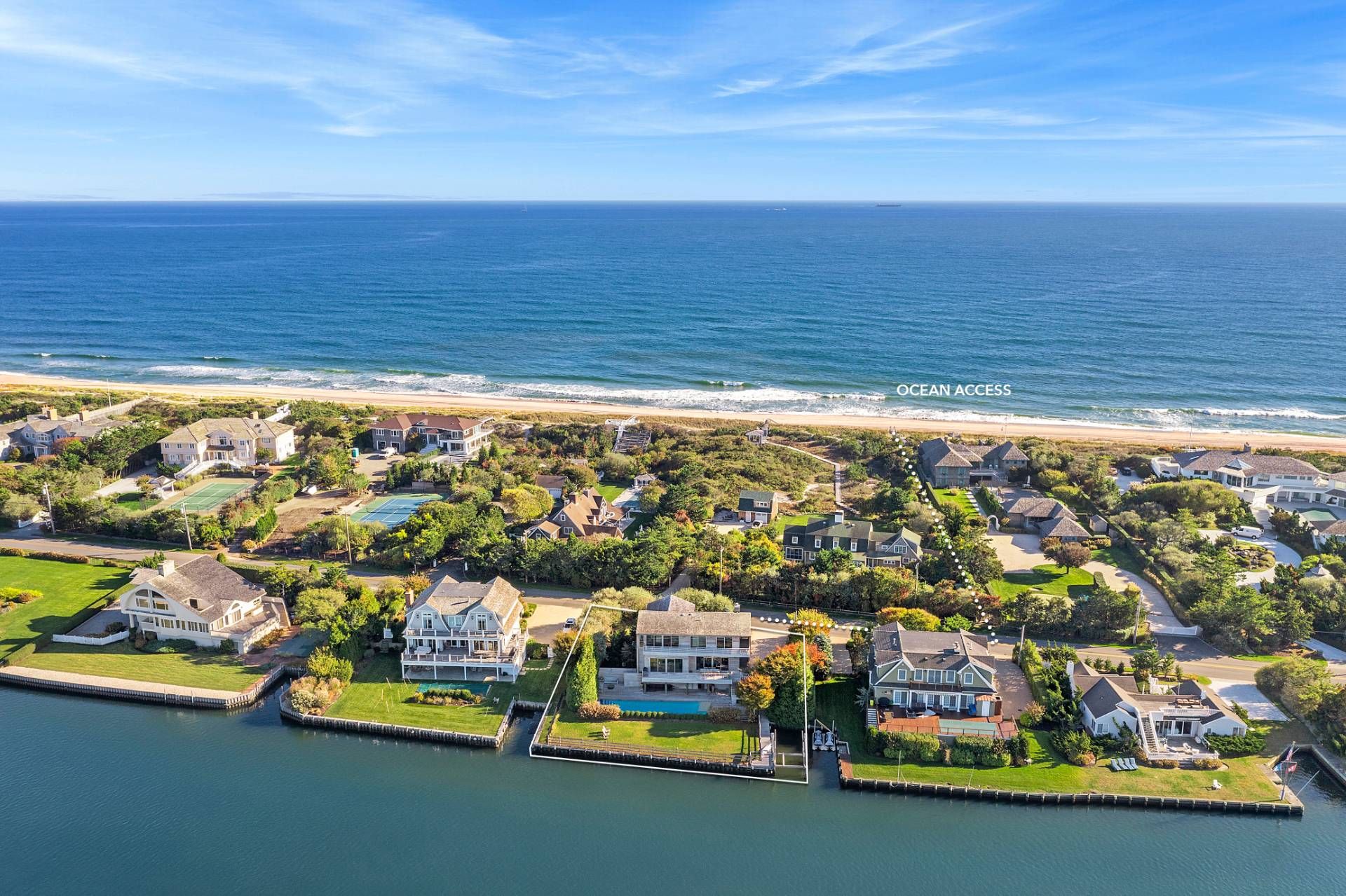 43 Dune Rd, Quogue, NY 11959 Out East